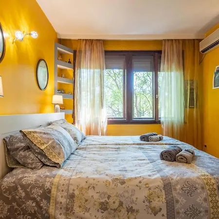 Bulgarian Style Peaceful 1 Bdrm Apt, Next To Metro * Sofia