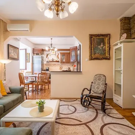 Bulgarian Style Peaceful 1 Bdrm Apt, Next To Metro Sofia